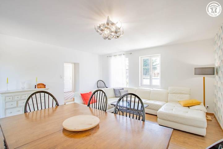 Gîte pour 6 personnes, avec jardin et piscine, animaux acceptés à La Chapelle-Saint-Sauveur - 3