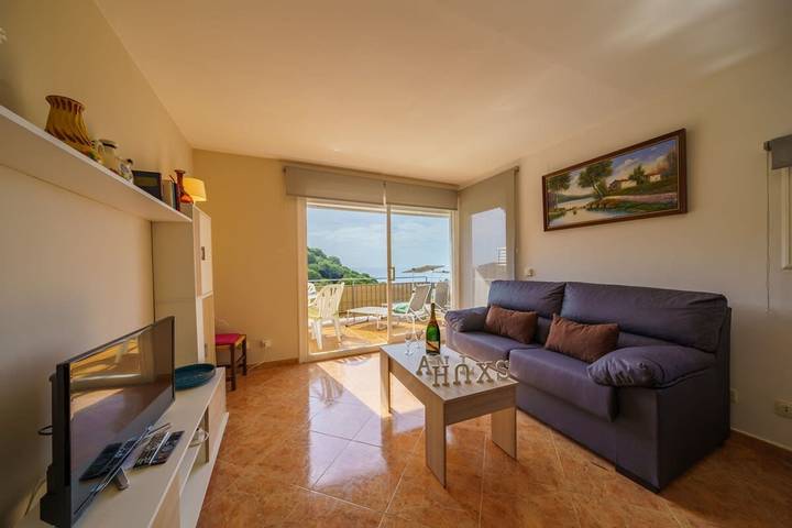 Apartment for 6 people, with garden, child-friendly in Tossa de Mar