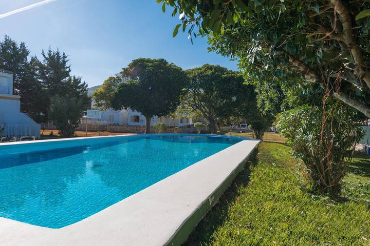 Entire apartment, Ropit - Apartment with shared pool in Port d'alcúdia. Free Wifi in Alcúdia, Coast of Mallorca