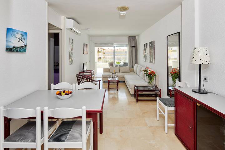 Apartment for 5 people, with pool and terrace, with pets in Estartit