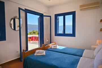 Villa for 6 People in Fiskardo, Kefalonia, Photo 2