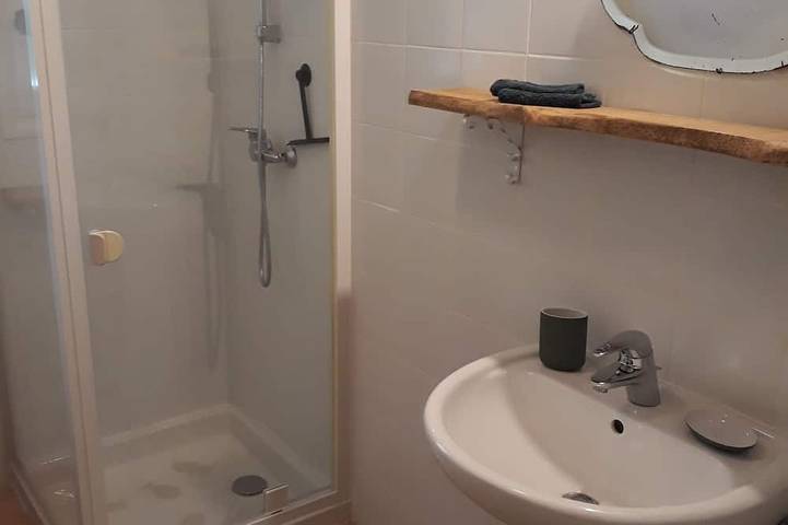 Gîte pour 2 personnes, avec piscine et jardin à Paunat - 4