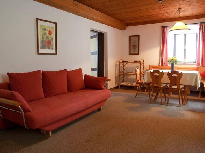 Ferienhaus für 29 Personen, mit Terrasse und Ausblick, mit Haustier in Treffen am Ossiacher See - 2