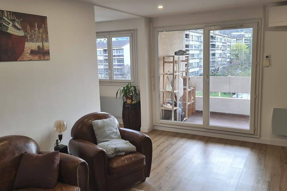 Apartamento entero, Apartment near all amenities Annemasse - near Geneva in Annemasse, Región de Saint-Julien-en-Genevois