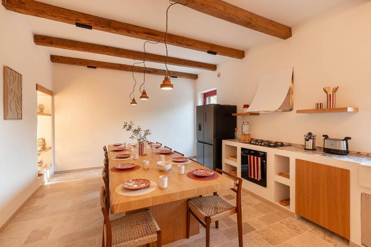 Trulli D'Amore - Itria Valley Exclusive Estate with charming pool in Santa Lucia Bari, Monopoli