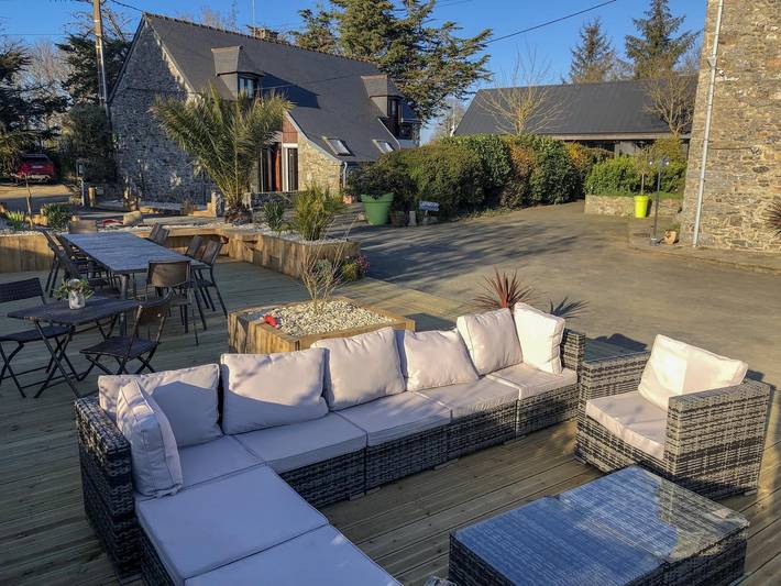Gîte pour 5 personnes, avec Jacuzzi et Terrasse ainsi que Jardin et Piscine à Yffiniac - 2