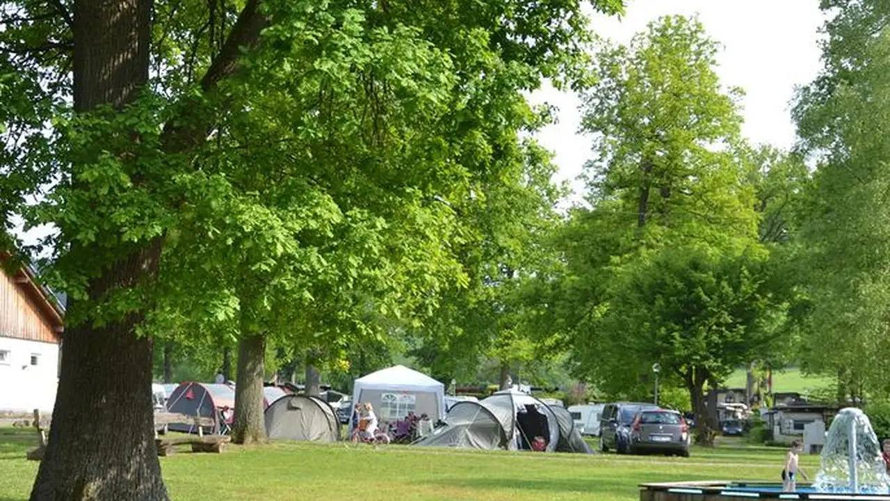 Ganze Ferienwohnung, Ferienwohnung für 6 Personen (5 m²) in Mittelhof in Mittelhof, Altenkirchen & Umgebung