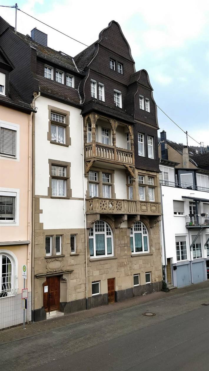 Ferienwohnung für 6 Personen, mit Balkon in Zell (Mosel)
