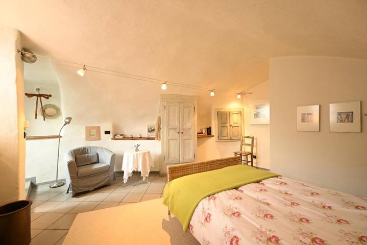 Gîte pour 2 personnes, avec jardin et vue à Stroppo - 4