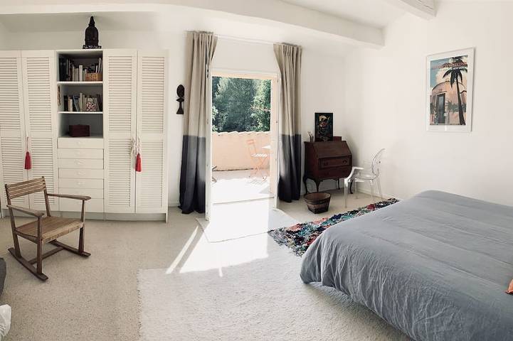 Location de vacances pour 7 personnes, avec jardin et balcon à Éguilles - 3