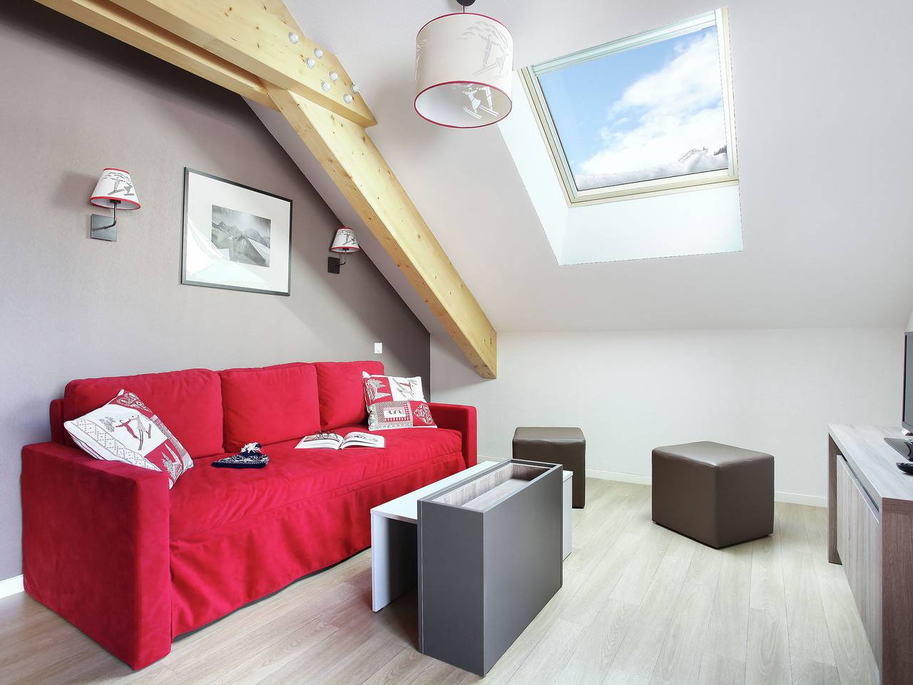 Ganze Wohnung, Wohnung in den Alpen mit beheiztem Pool in La Salle-les-Alpes, Serre Chevalier