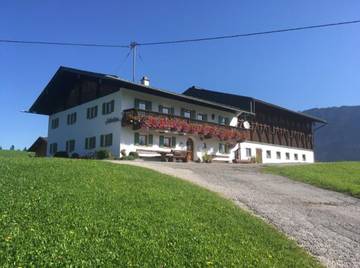 Bauernhof für 2 Personen, mit Garten und Terrasse, kinderfreundlich in Bischofswiesen