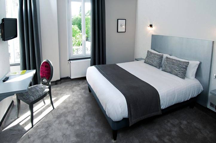 Hôtel pour 2 personnes, avec piscine ainsi que jardin et terrasse à Saint-Pierre-de-Fursac - 2