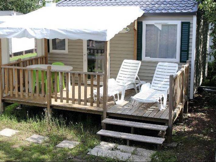 Camping Les Alouettes - Mobilheim 3 personen - Excellence 1 Schlafzimmer in La Chaize-Giraud, Loire-Tal
