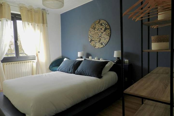 Location de vacances pour 8 personnes, avec jardin dans Saint-Angel (Puy-de-Dôme) - 3