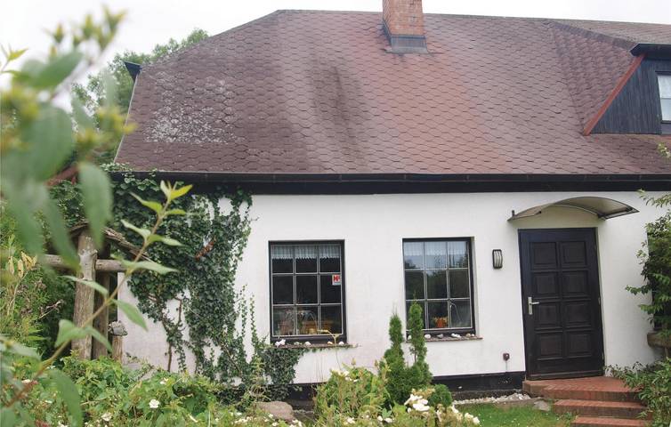 Ferienhaus für 4 Personen, mit Terrasse und Ausblick, kinderfreundlich in Sassnitz - 2