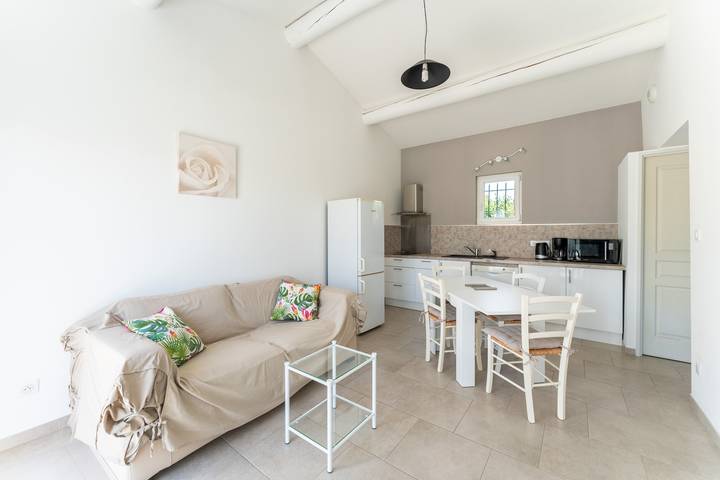 Ferienhaus für 2 Personen, mit Garten in Vaucluse - 2