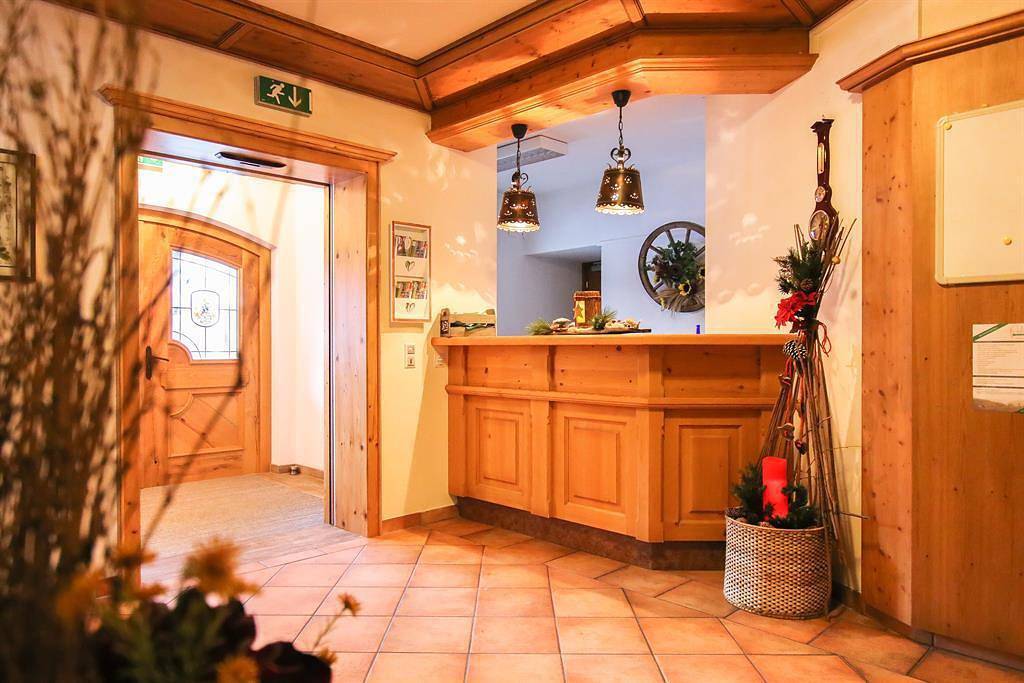 Doppelzimmer mit Dusche, Wc in Weißbach bei Lofer, Pinzgau