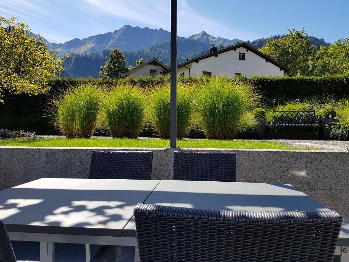 Ganze Wohnung, Apartment with Mountain View in Safiental, Alpenarena