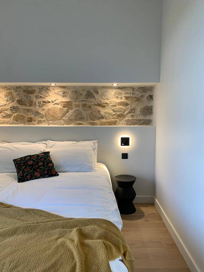 Location de vacances pour 2 personnes, avec Terrasse et Jacuzzi ainsi que Jardin et Piscine dans Castanet (Aveyron) - 2