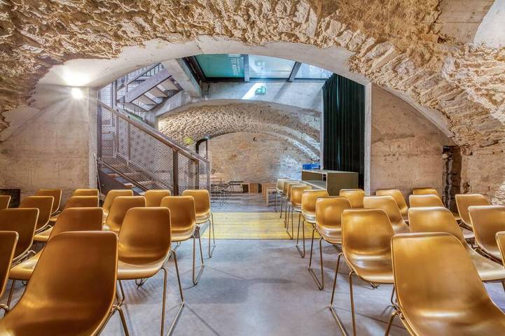 Maison de vacances pour 99 personnes à Lyon