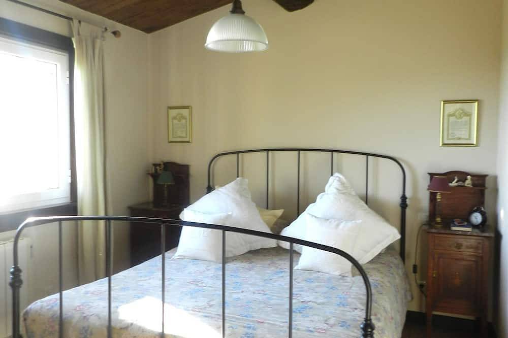 Unspoiled getaway,  superb ocean views house in a natural area  in Cedeira, Costa de Galicia