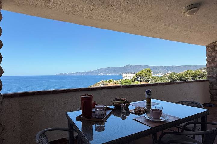 Ferienwohnung für 8 Personen, mit Garten