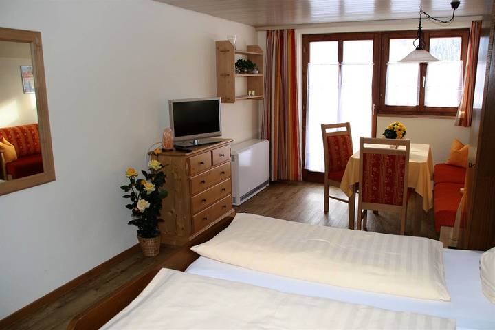 Ferienwohnung für 2 Personen, mit Balkon und Terrasse sowie Garten in den Allgäuer Alpen - 4