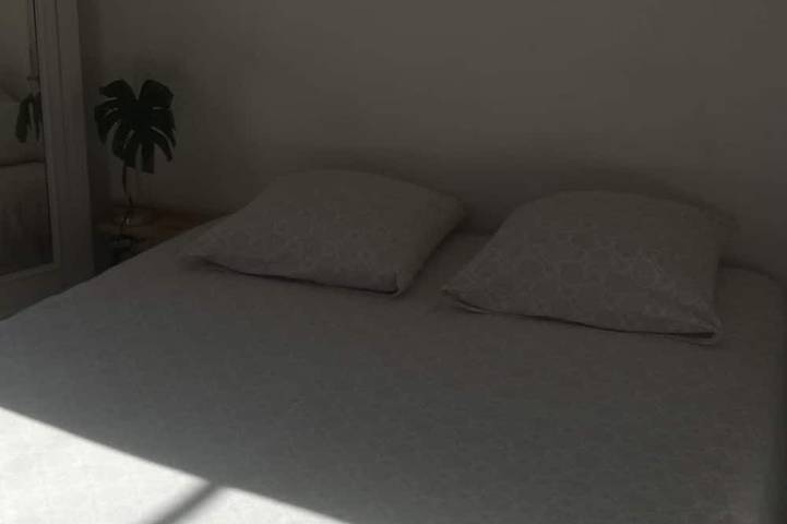 Gîte pour 4 personnes, avec terrasse dans Les Milles - 2