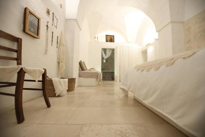 Chambre d’hôte pour 8 personnes, avec vue et jardin à Locorotondo - 4