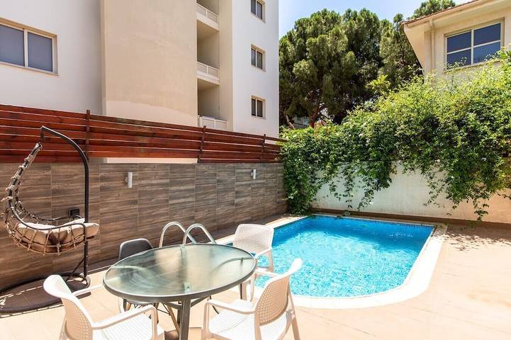 Villa for 7 people in Larnaca