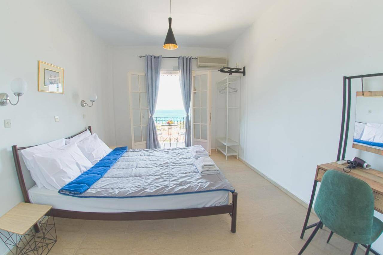 Paradise Sea View Pool Apartments Moraitika in Μωραΐτικα, Κέρκυρα