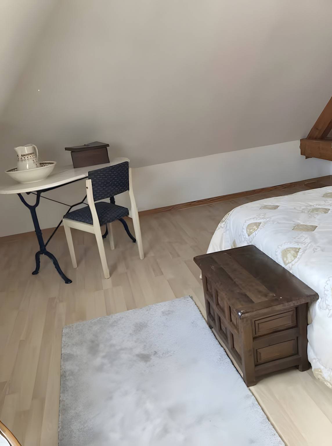 Chambre d’hôtes à Laroin 2 à 4 personnes – Entre nature et douceur de vivre in Laroin, Béarn