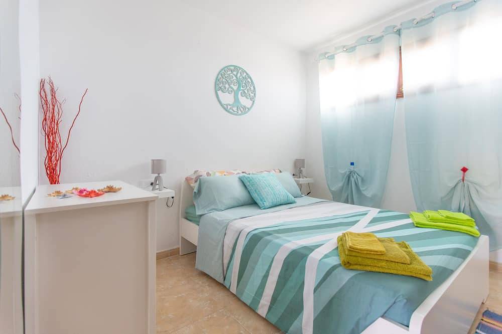 Iris Holiday House in Costa de Antigua, Antigua