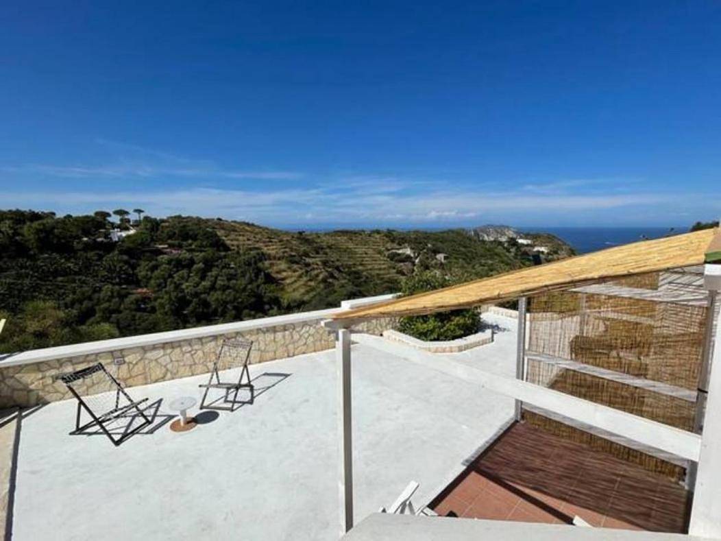 Casa Belvedere del Core in Ponza, Lazio