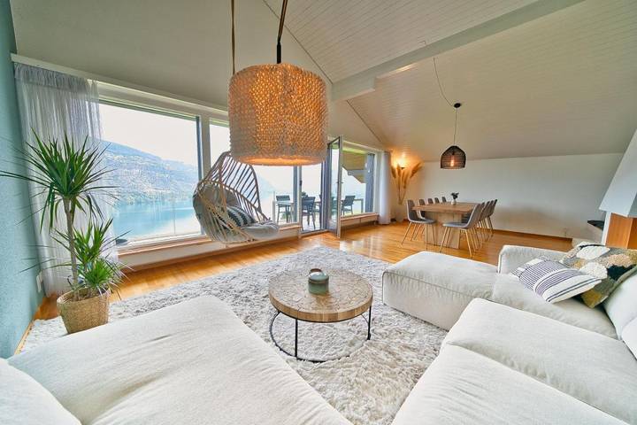 Gîte pour 8 personnes, avec balcon ainsi que vue sur le lac et vue à Krattigen - 4