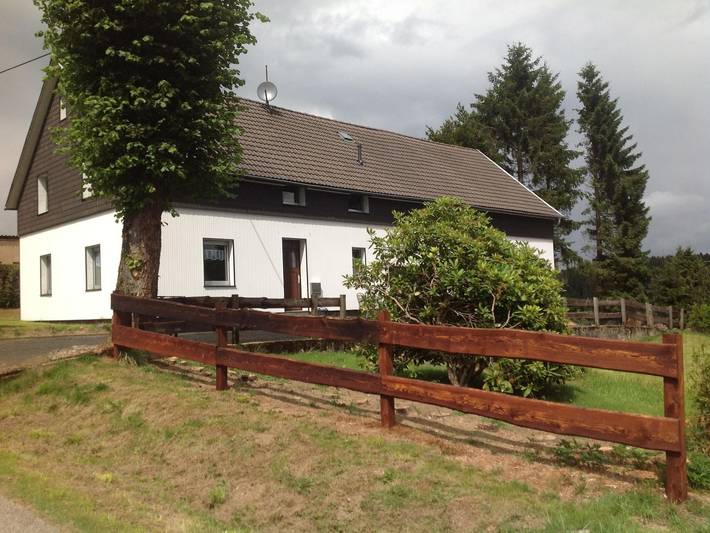 Ferienhaus für 10 Personen, mit Terrasse und Garten in Monschau