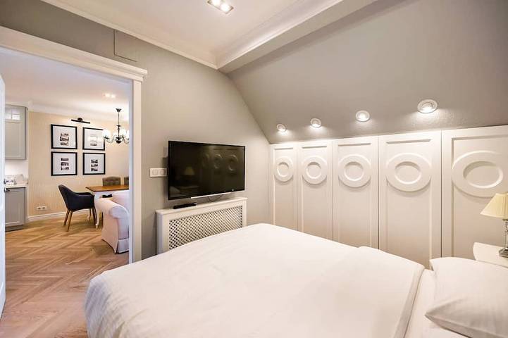 Entire apartment, Lovely Apartment In The Heart of Warsaw in Warsaw Śródmieście, Warsaw
