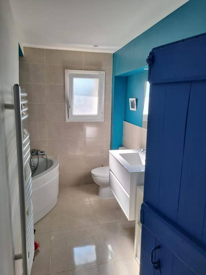 One-Bedroom House in Lunas, Région de Lodève