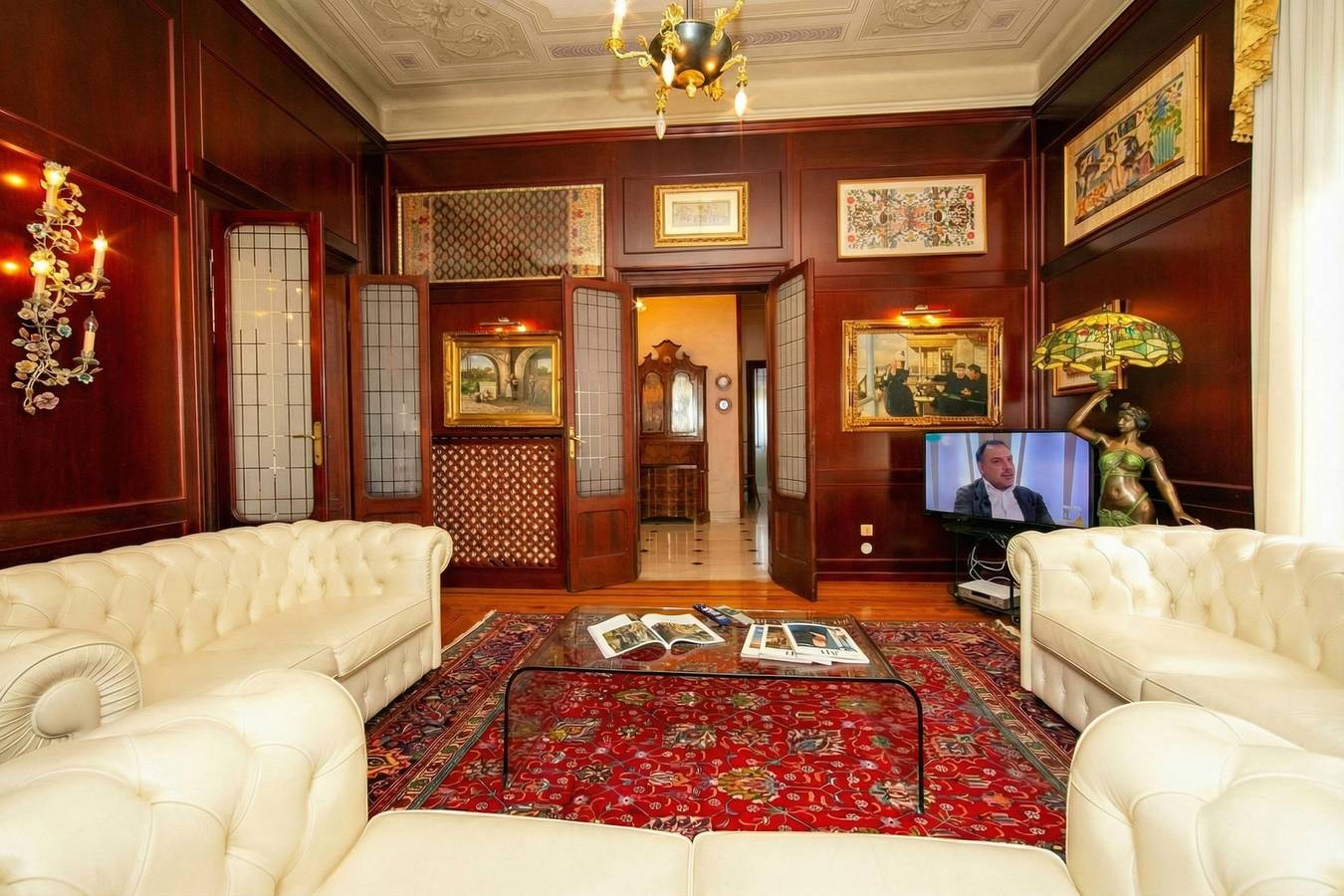 Villa Barbara - Lake Garda Villa with Pool & Views in Desenzano del Garda, Prealpi Gardesane