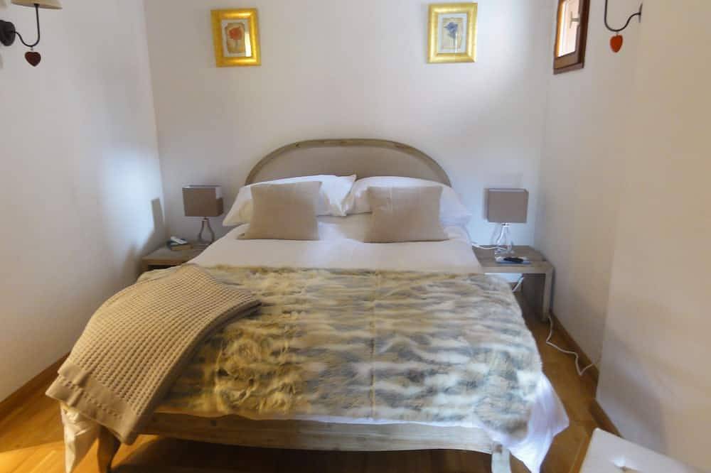 Entire apartment, Beautiful apartment in the centre of Argentiere, Chamonix . Maison Rose. Apt 1 in Argentière, Chamonix-Mont-Blanc