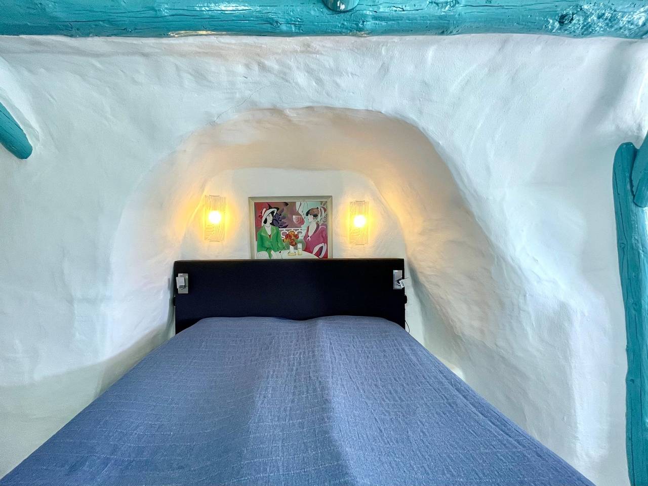 Cave House in Cúllar near Tabernas Desert in Cúllar, Geoparque de Granada