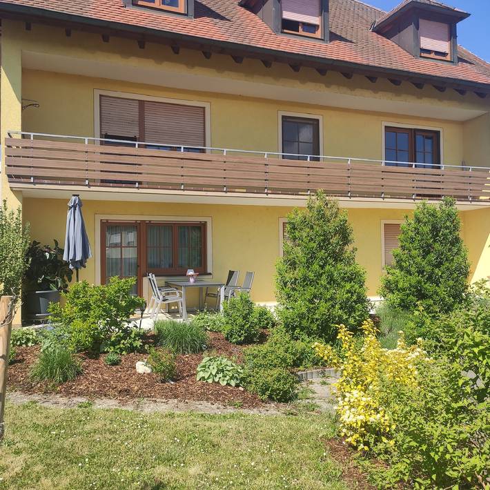 Holiday apartment for 6 people, with balcony and garden - 1
