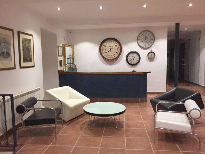 Hotel para 3 personas, con vistas además de balcón y jardín en Valle del Ambroz - 2