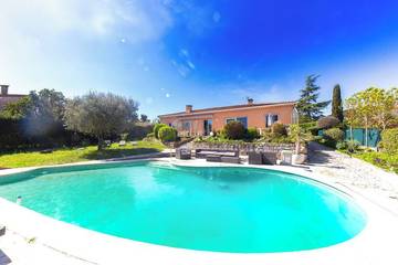 Villa pour 8 personnes, avec jardin et terrasse, animaux acceptés à Mandelieu-la-Napoule