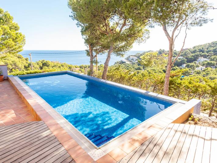 Cottage voor 6 personen, met terras en tuin aan de Costa Brava