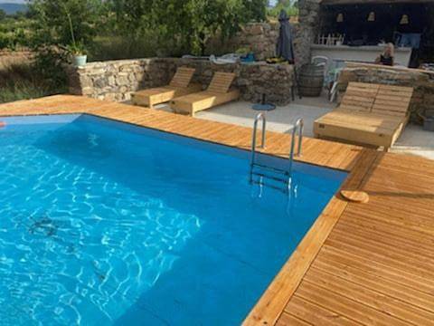 Location de vacances pour 12 personnes, avec vue et terrasse ainsi que piscine et jardin à Rieux-Minervois - 4