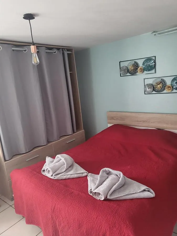 Apartamento de vacaciones para 2 personas, con jardín y vistas - 1