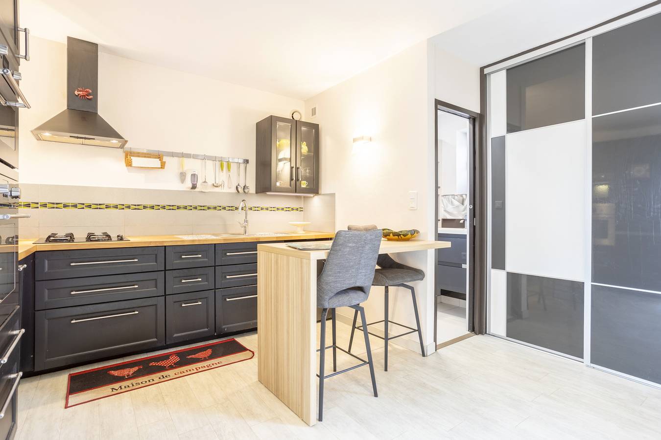 Casa de vacaciones 'Ty Heol À 800m De La Plage' con terraza privada, jardín compartido y Wi-Fi in Kerlaz, Châteaulin und Umgebung