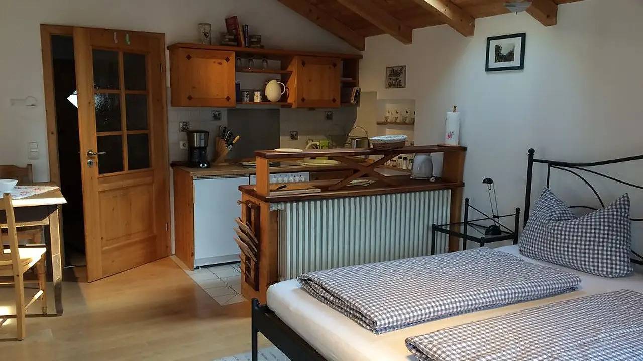 Ganze Ferienwohnung, Ferienwohnung für 2 Personen (35 m²) in Brannenburg in Brannenburg, Bayerische Alpen